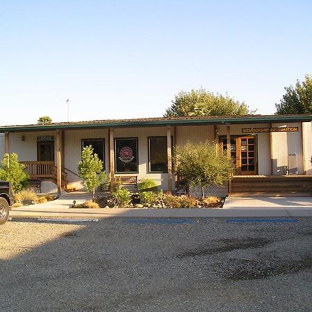 Lake Minden Camping Resort Cottage 2 Nicolaus Exterior photo